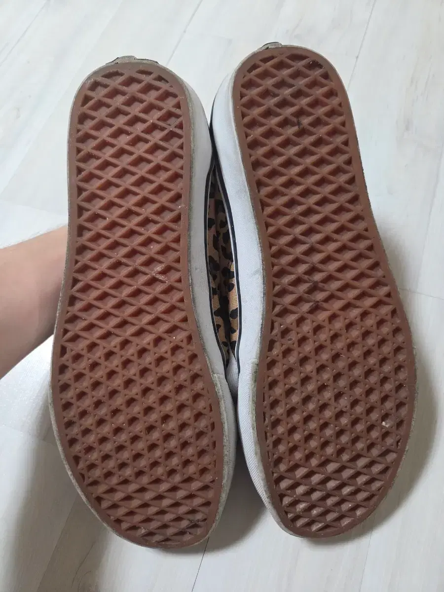 thumbnail-7